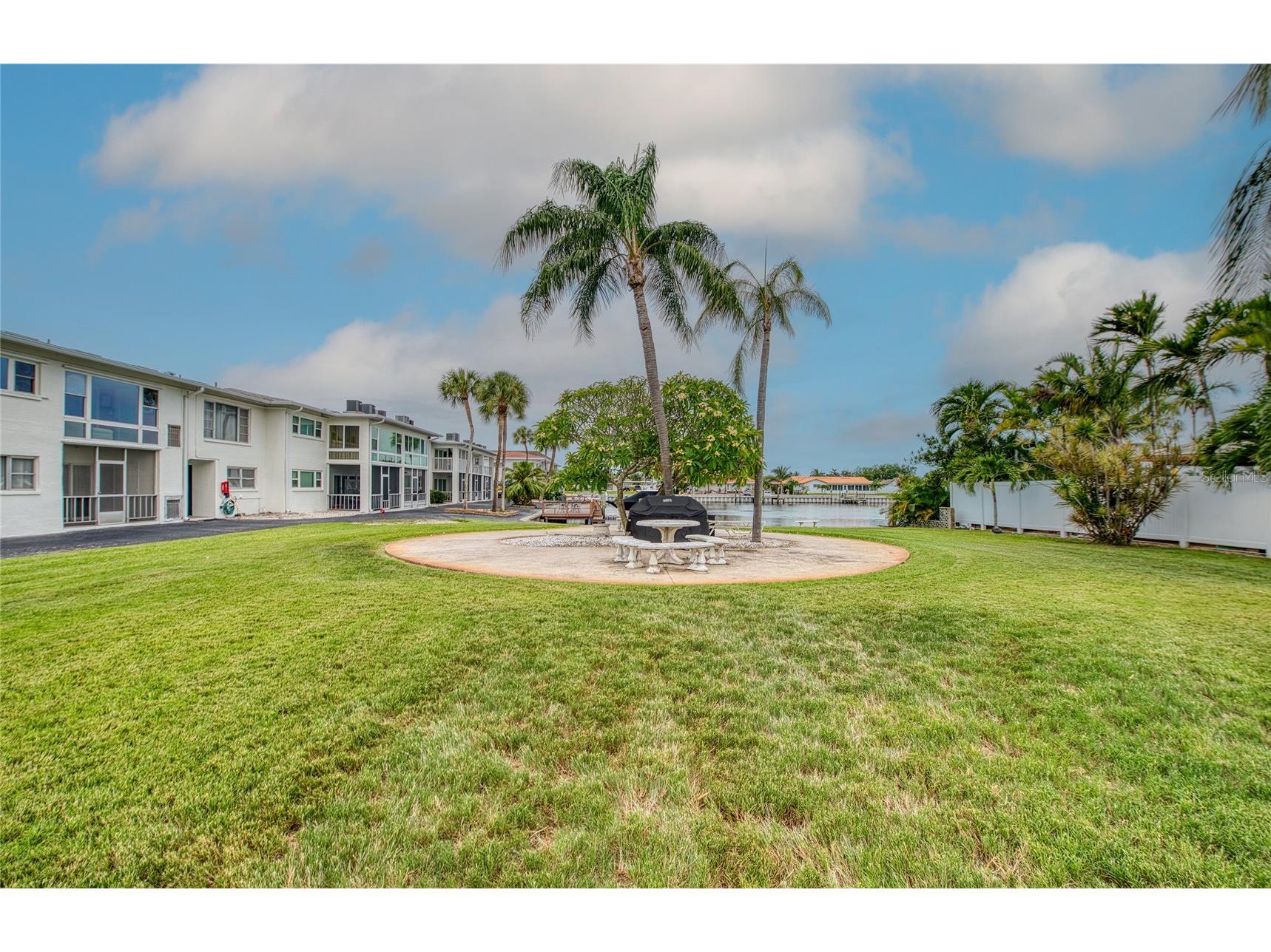 3717 S 46th Avenue S #8 Saint Petersburg FL 33711 TB8517045 image25