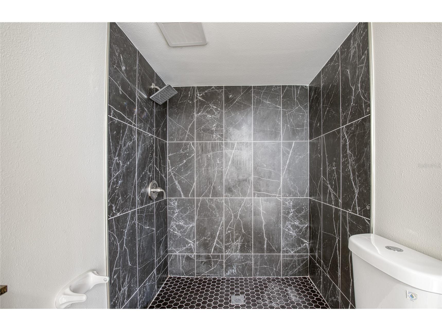 3717 S 46th Avenue S #8 Saint Petersburg FL 33711 TB8517045 image28