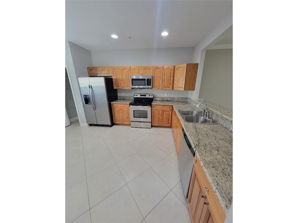 3717 S Lake Orlando Parkway #07 Orlando FL 32808 O6341754 image3