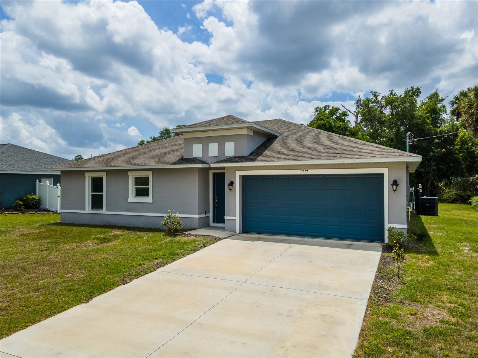 3717 Village Avenue North Port FL 34291 A4690046 image1