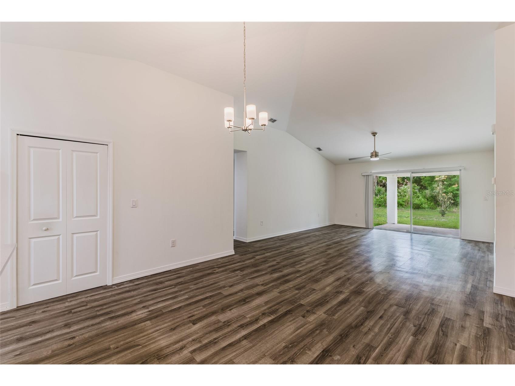 3717 Village Avenue North Port FL 34291 A4690046 image8