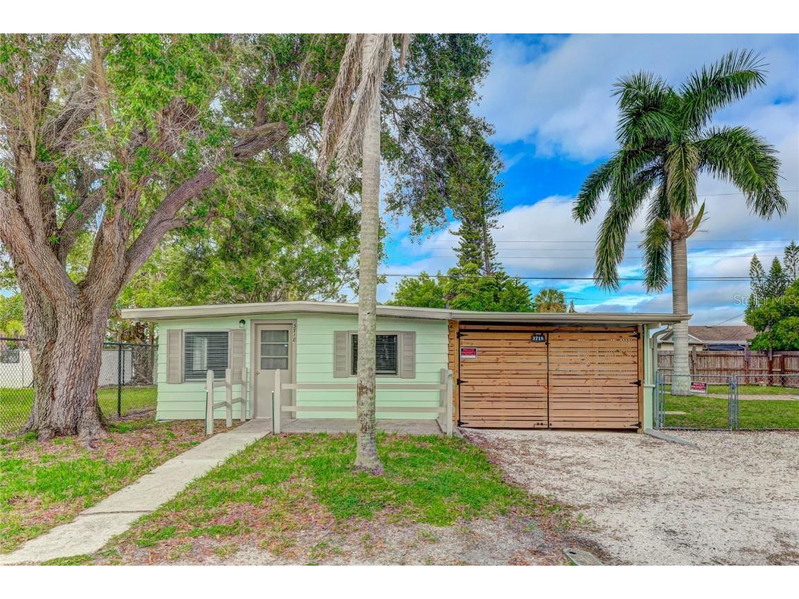 3718 16th Street W Bradenton FL 34205 A4583996 image1