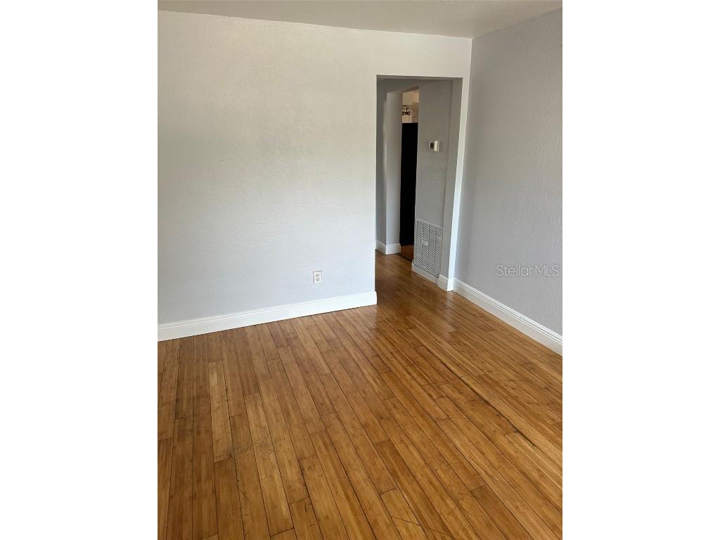 3718 19th Avenue S Saint Petersburg FL 33711 TB8359287 image10