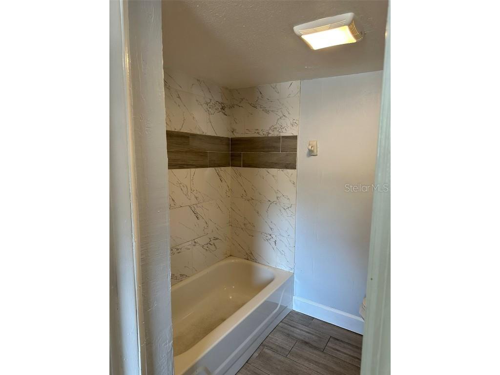 3718 19th Avenue S Saint Petersburg FL 33711 TB8359287 image7