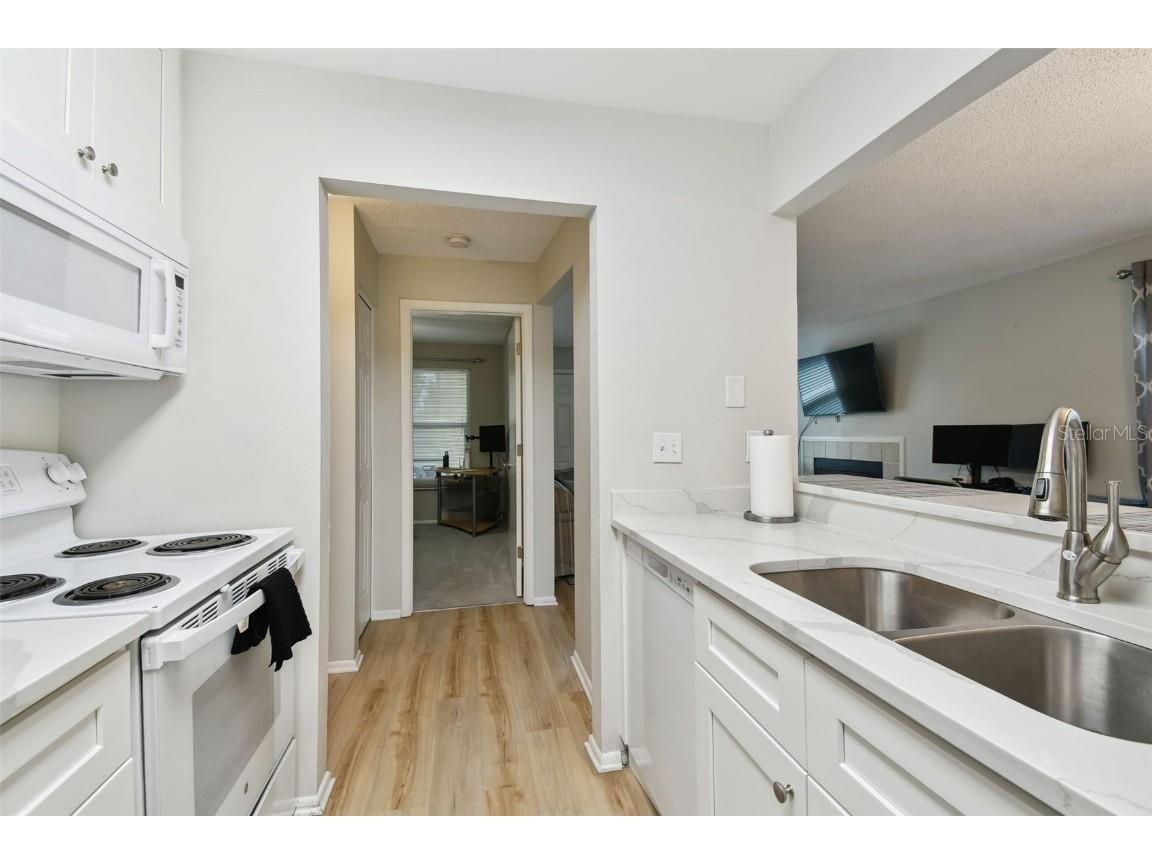 3718 59th Ave W #3718 Bradenton FL 34210 A4646656 image15