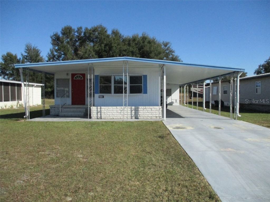 3718 Castle Drive Zephyrhills FL 33540 TB8460096 image1