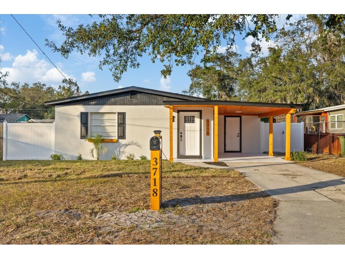 3718 Deleuil Avenue Tampa FL 33610 TB8334174 image1