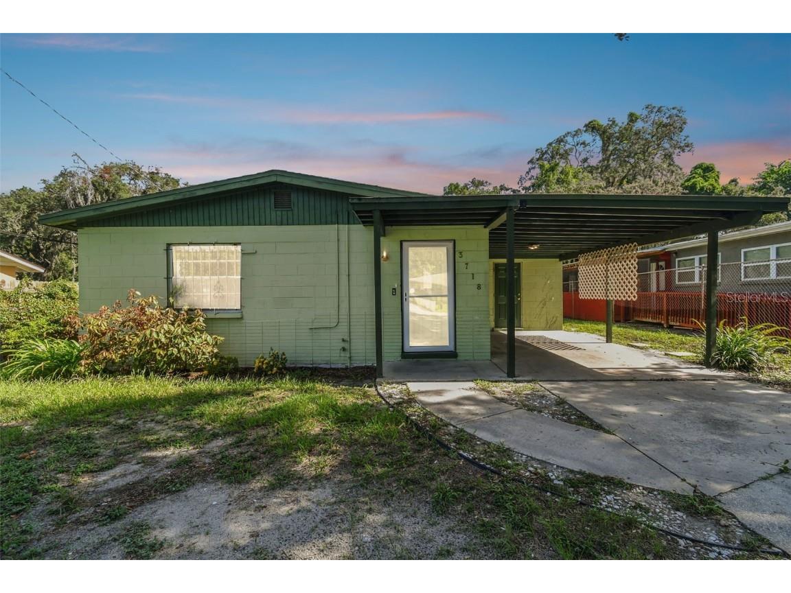 3718 Deleuil Avenue Tampa FL 33610 U8252057 image1