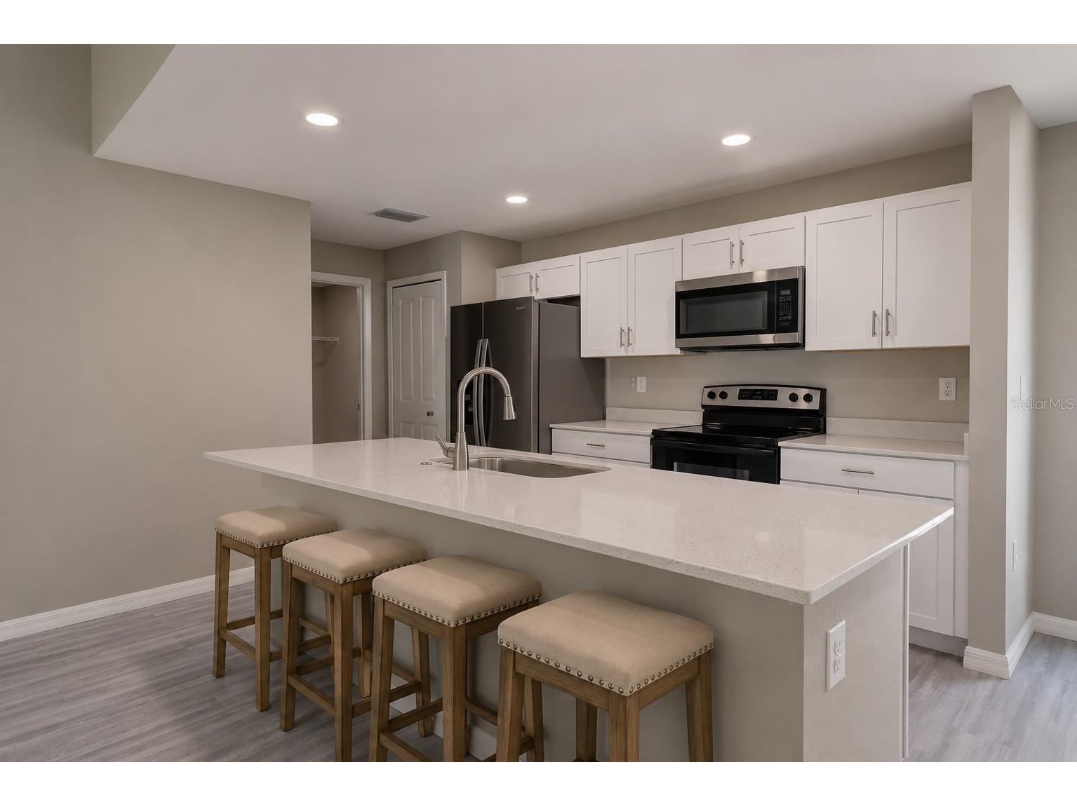 3718 Donahue Avenue North Port FL 34288 C7526036 image7