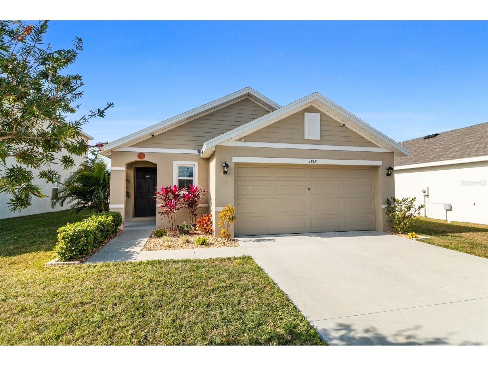 3718 Mannered Gold Avenue Bradenton FL 34208 TB8472090 image1