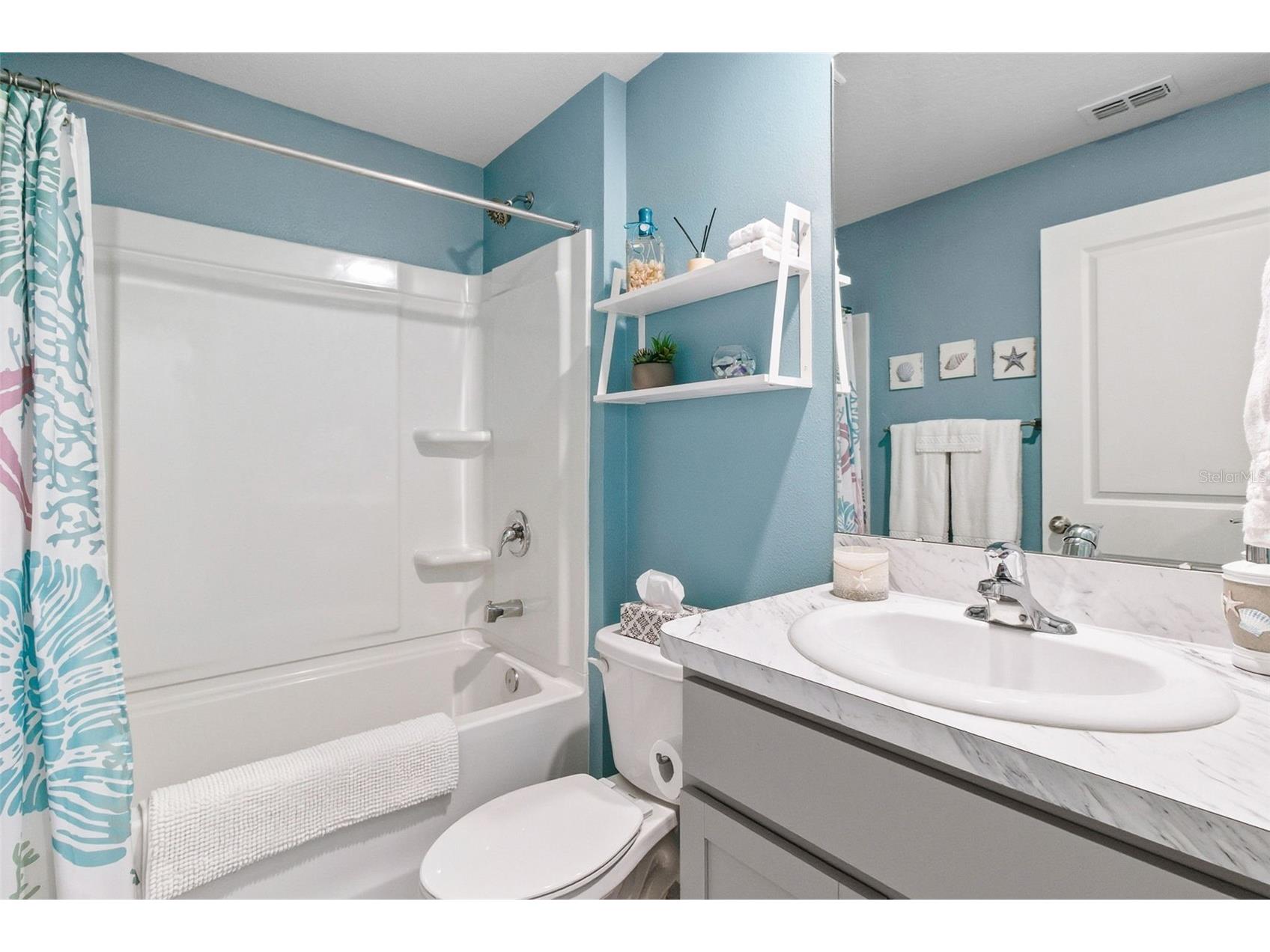 3718 Mannered Gold Avenue Bradenton FL 34208 TB8472090 image32