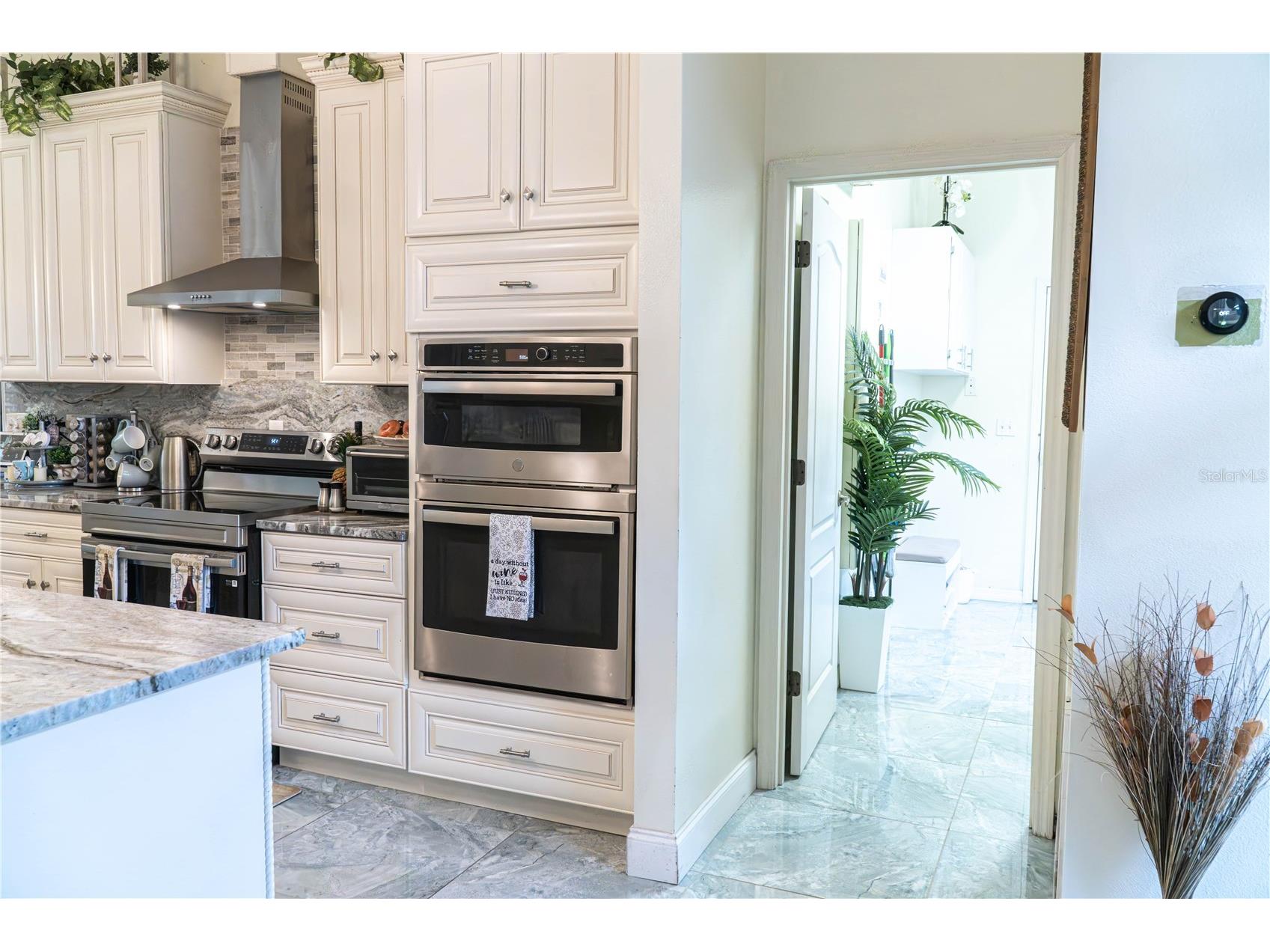37180 County Road 452 Grand Island FL 32735 O6419737 image6