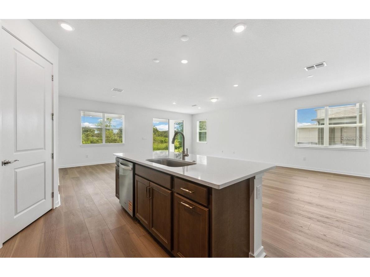 37187 Clinch Circle Zephyrhills FL 33540 TB8416451 image4