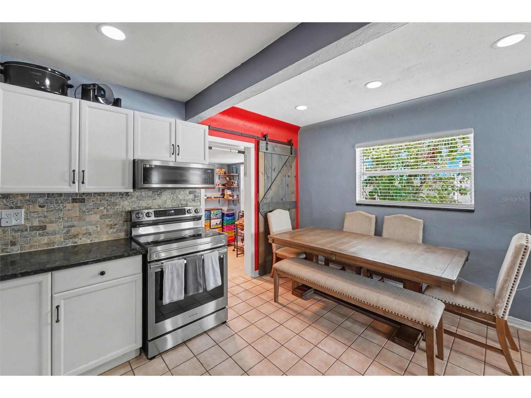 3719 39th Street N Saint Petersburg FL 33713 TB8528485 image5