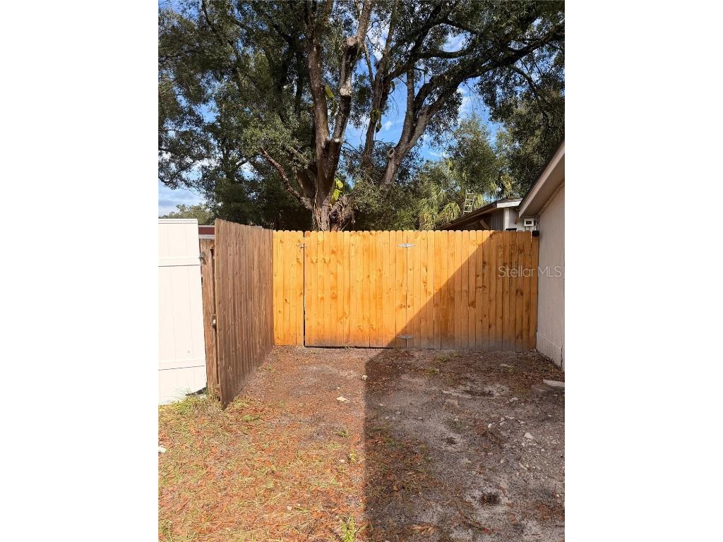 3719 Meadowbreeze Drive Tampa FL 33619 TB8455798 image14