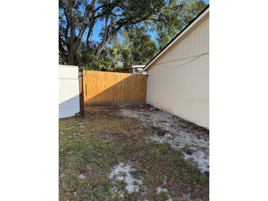 3719 Meadowbreeze Drive Tampa FL 33619 TB8455798 image15
