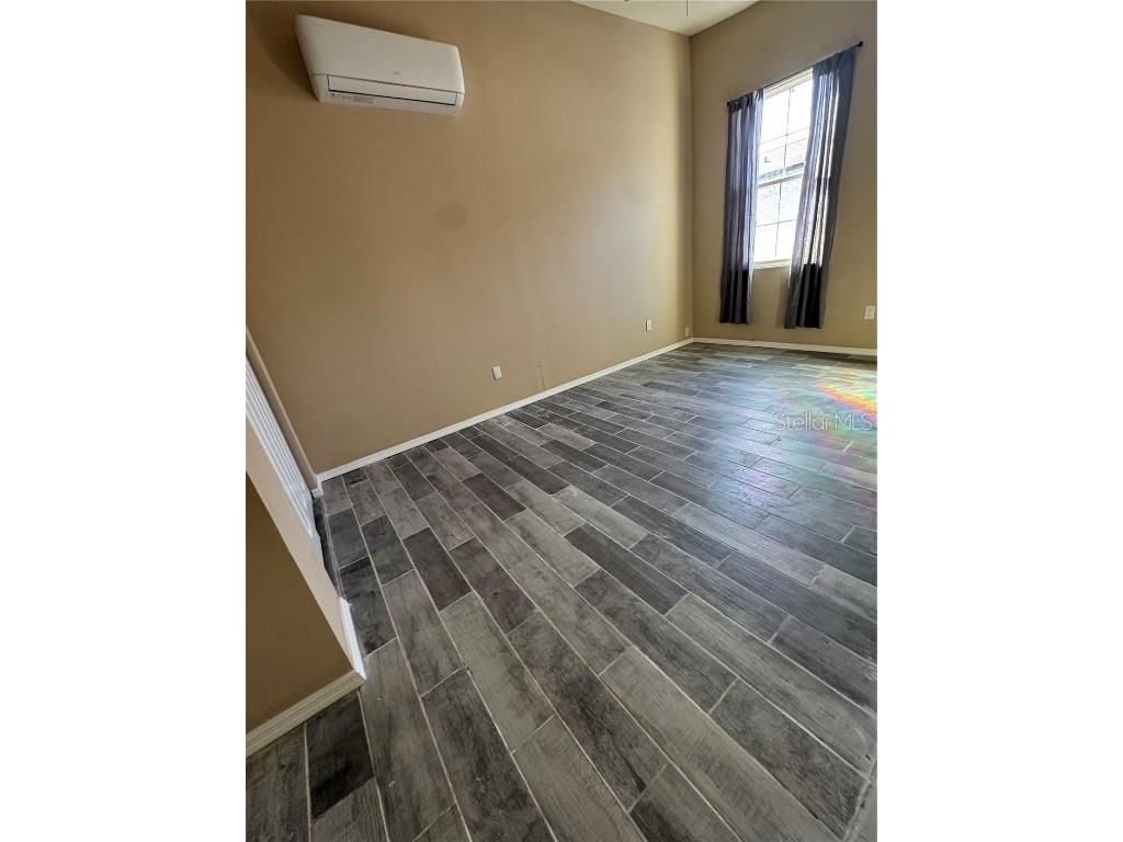 3719 Meadowbreeze Drive Tampa FL 33619 TB8455798 image5