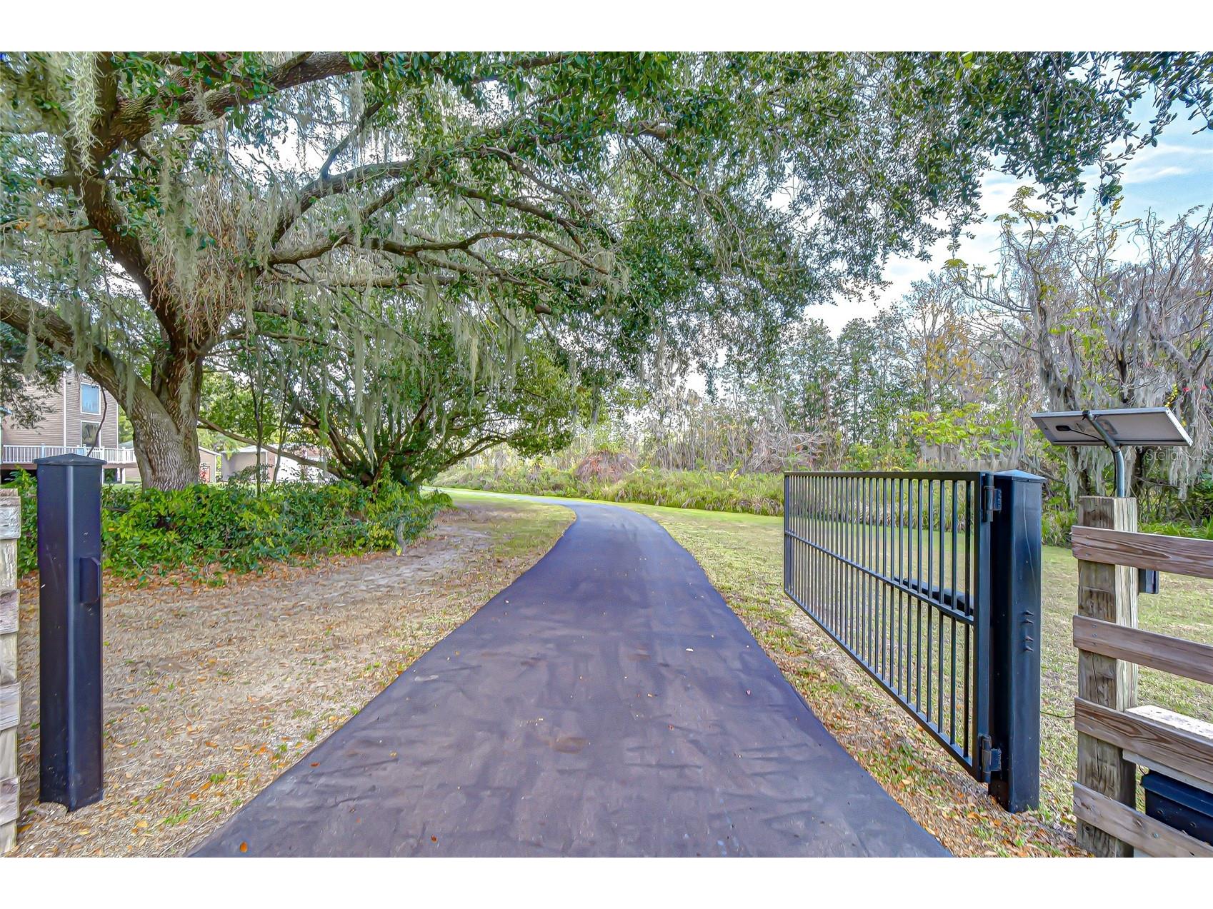 3719 Moores Lake Road Dover FL 33527 TB8462403 image26