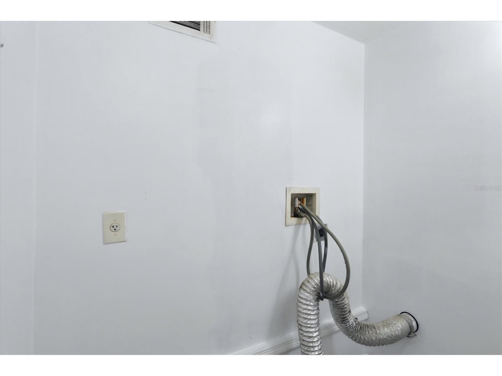 3719 Papai Drive Sarasota FL 34232 A4692121 image24