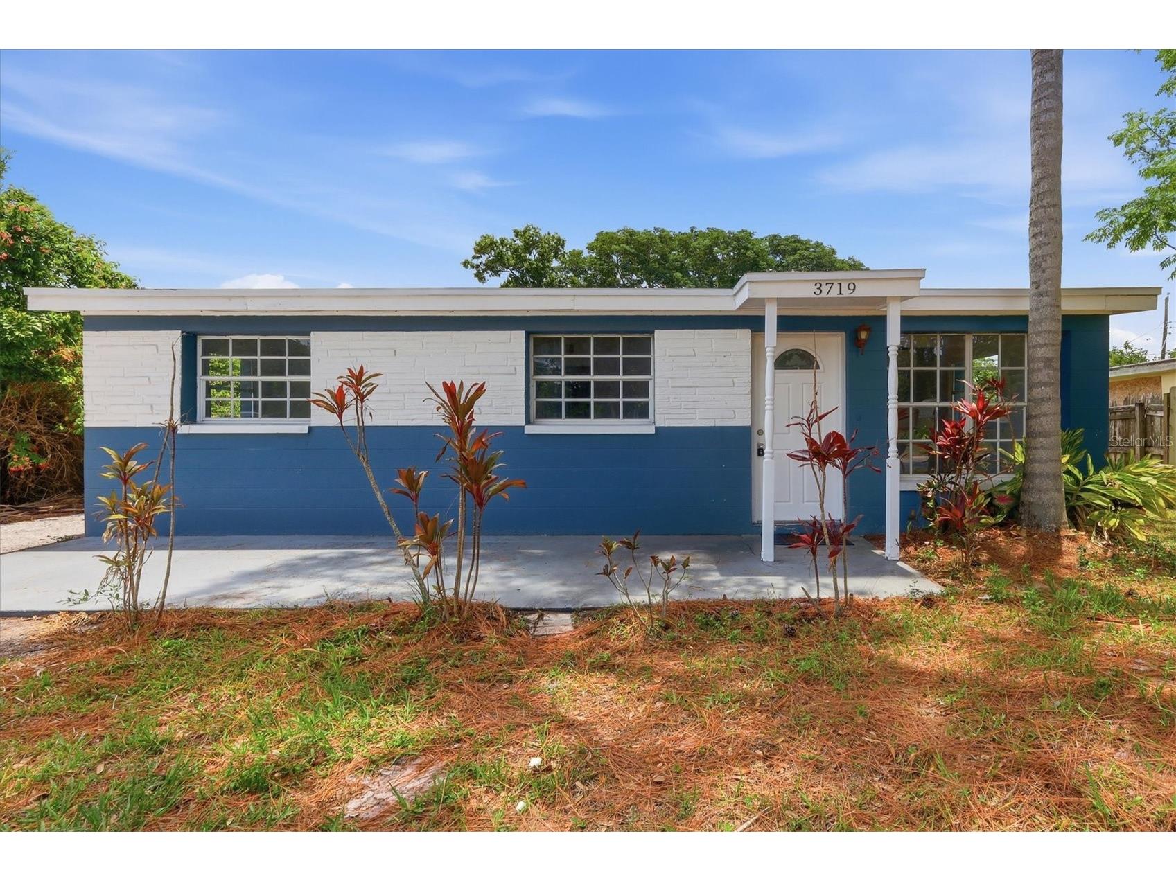 3719 Papai Drive Sarasota FL 34232 A4693599 image1