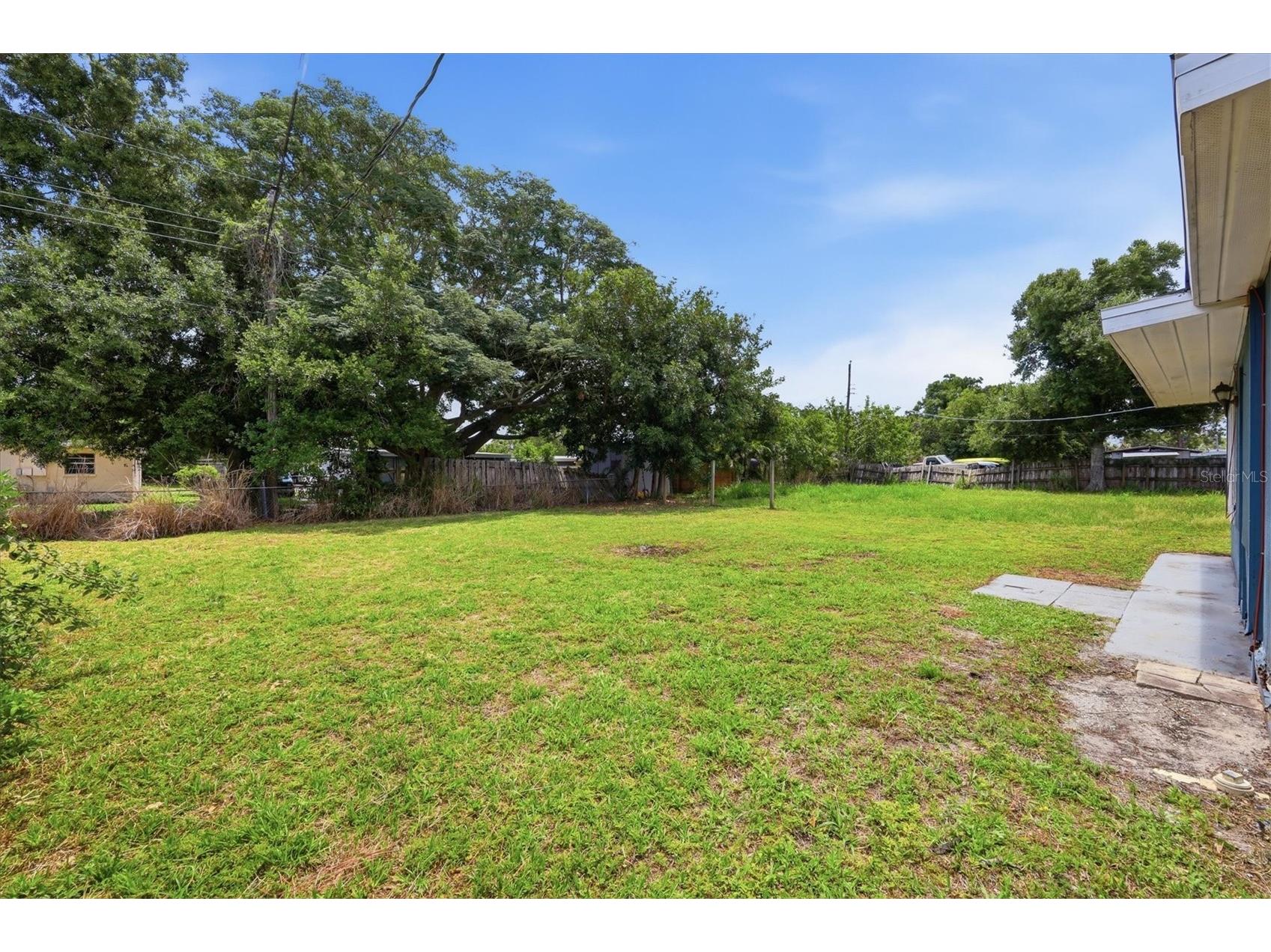 3719 Papai Drive Sarasota FL 34232 A4693599 image25