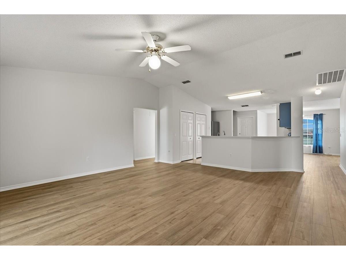 372 Lake Daisy Cir Winter Haven FL 33884 P4939239 image17