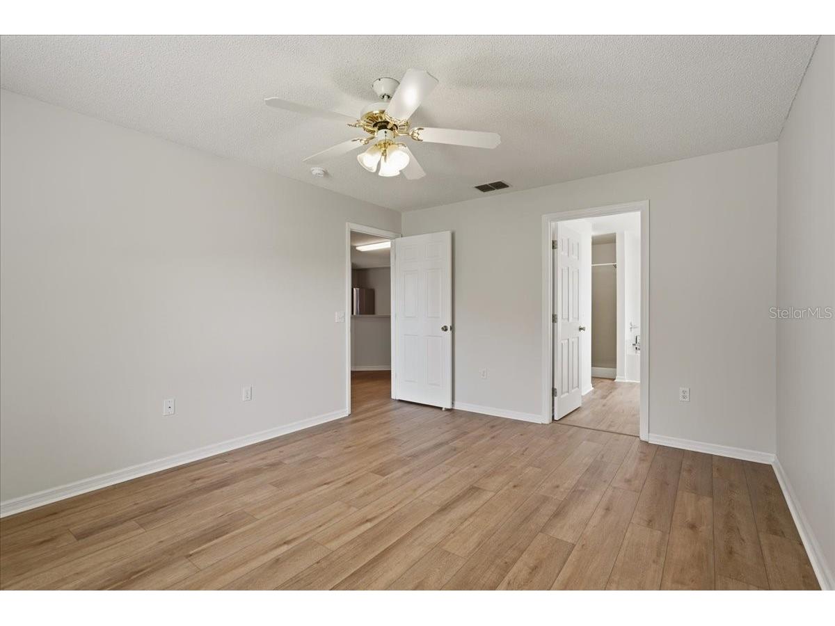 372 Lake Daisy Cir Winter Haven FL 33884 P4939239 image21