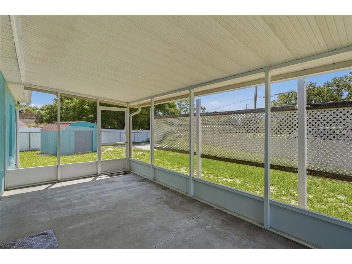 372 Lake Daisy Cir Winter Haven FL 33884 P4939239 image37