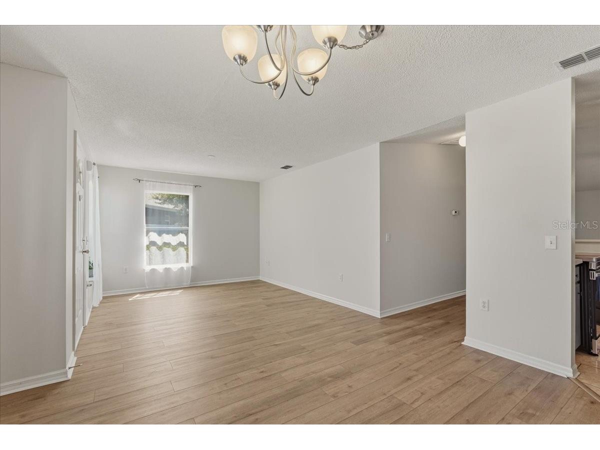 372 Lake Daisy Cir Winter Haven FL 33884 P4939239 image4
