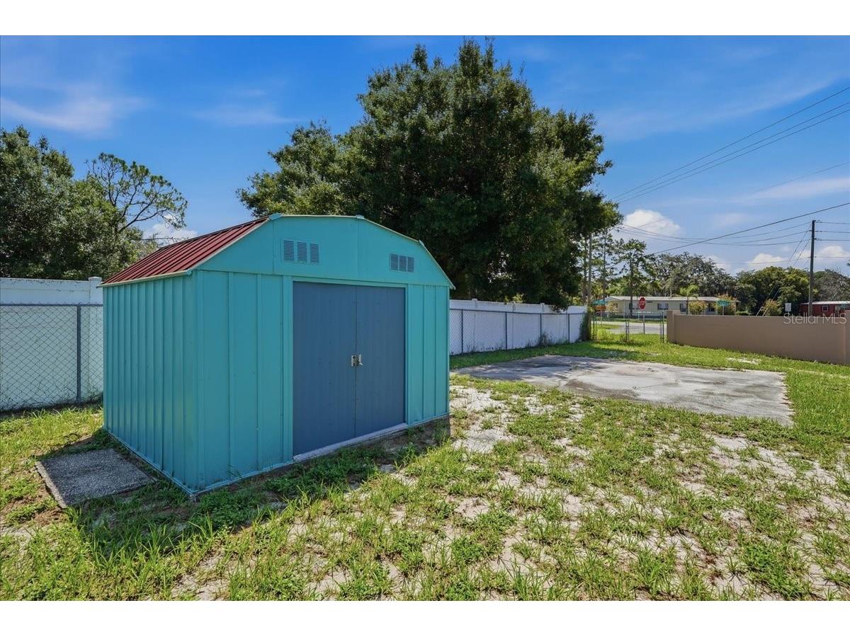 372 Lake Daisy Cir Winter Haven FL 33884 P4939239 image48