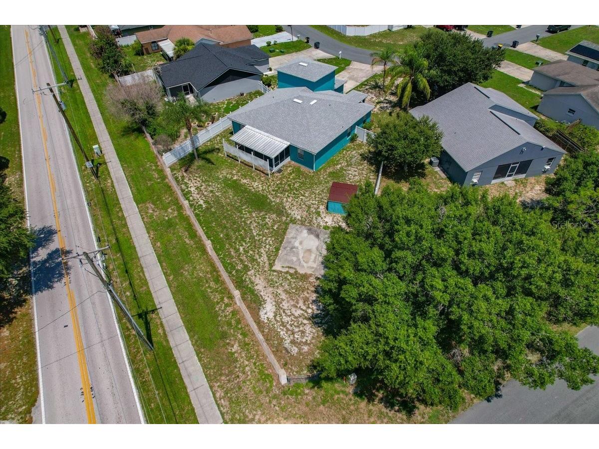 372 Lake Daisy Cir Winter Haven FL 33884 P4939239 image55