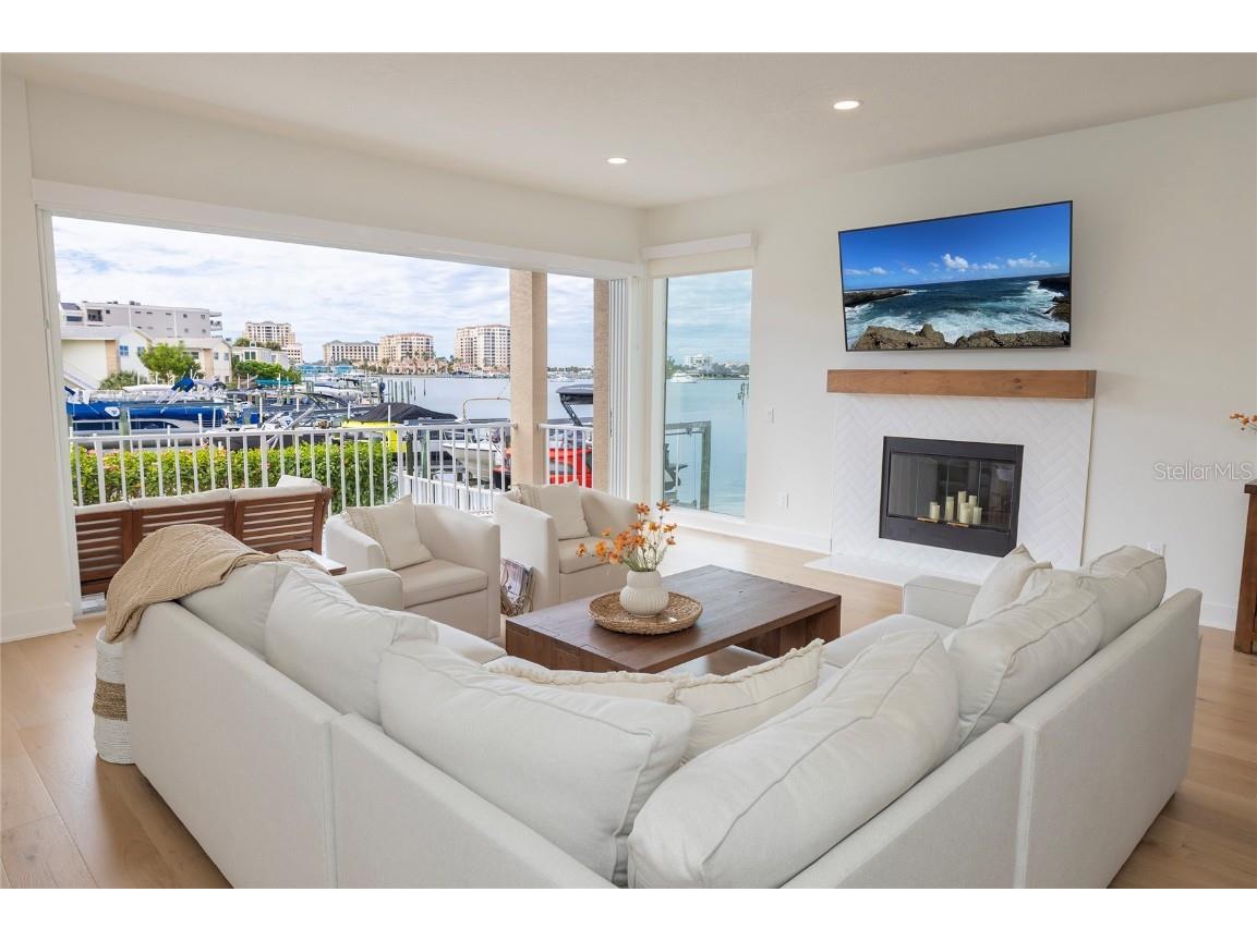 372 Larboard Way Clearwater Beach FL 33767 TB8452126 image13