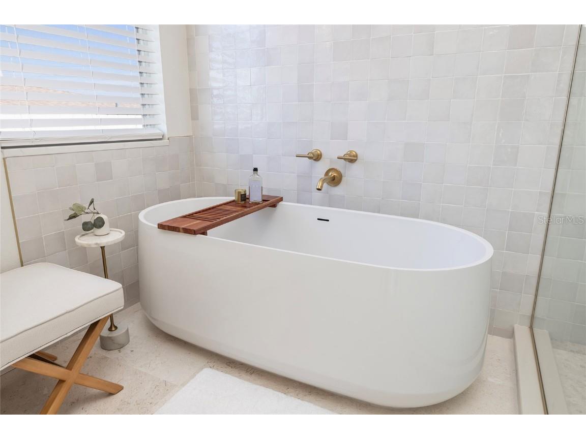 372 Larboard Way Clearwater Beach FL 33767 TB8452126 image25