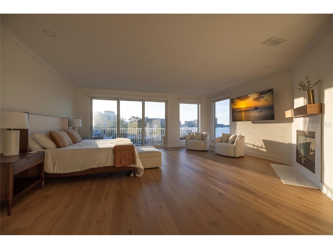 372 Larboard Way Clearwater Beach FL 33767 TB8452126 image32