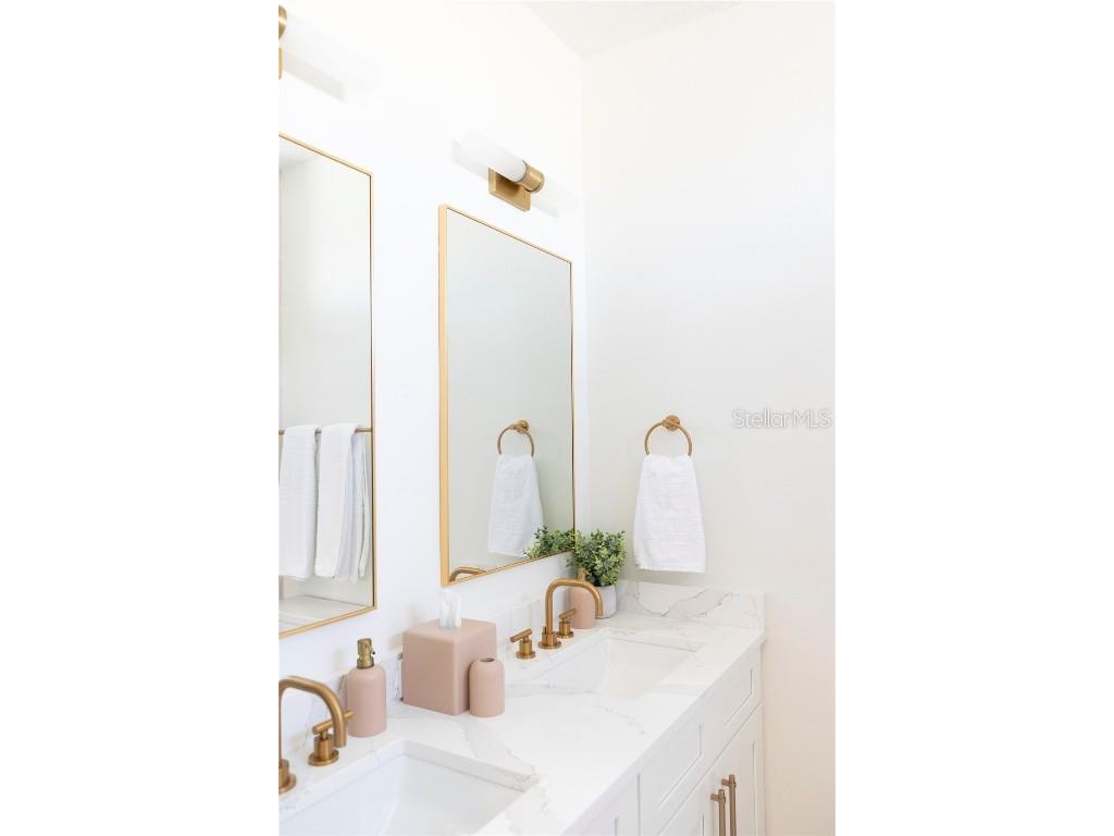 372 Larboard Way Clearwater Beach FL 33767 TB8452126 image35