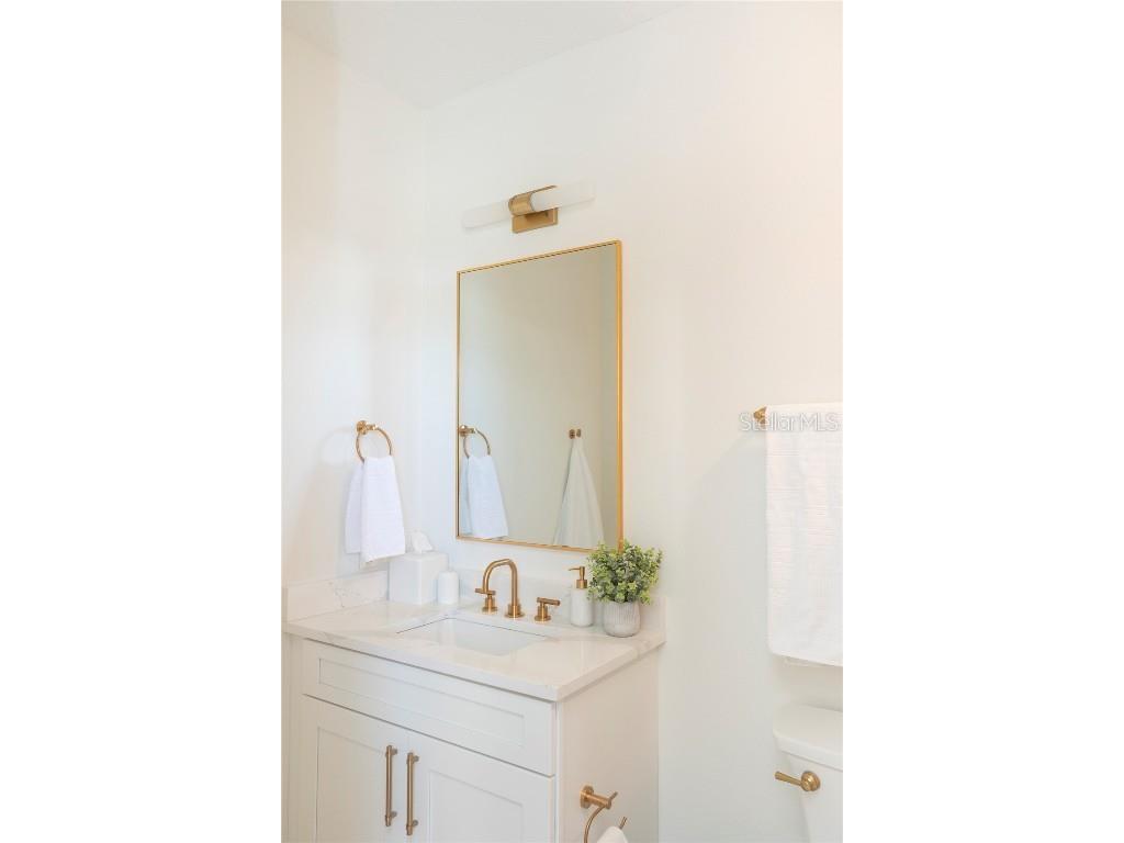 372 Larboard Way Clearwater Beach FL 33767 TB8452126 image40