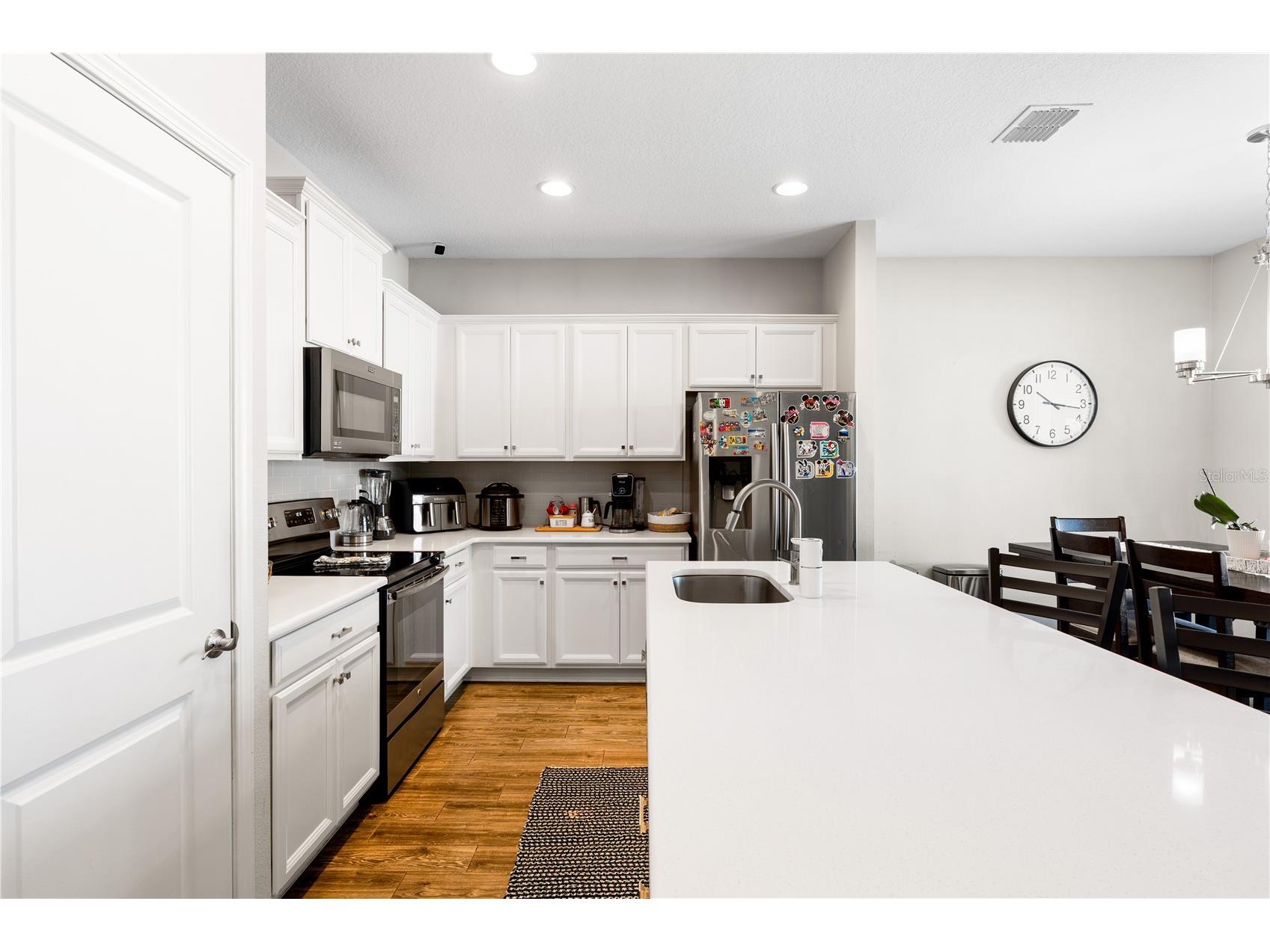 372 Meadow Pointe Drive Haines City FL 33844 O6378587 image4