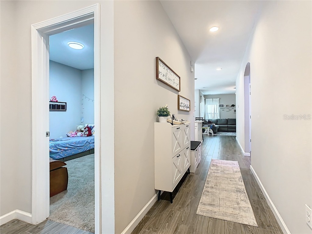 372 Meadow Pointe Drive Haines City FL 33844 S5123203 image4