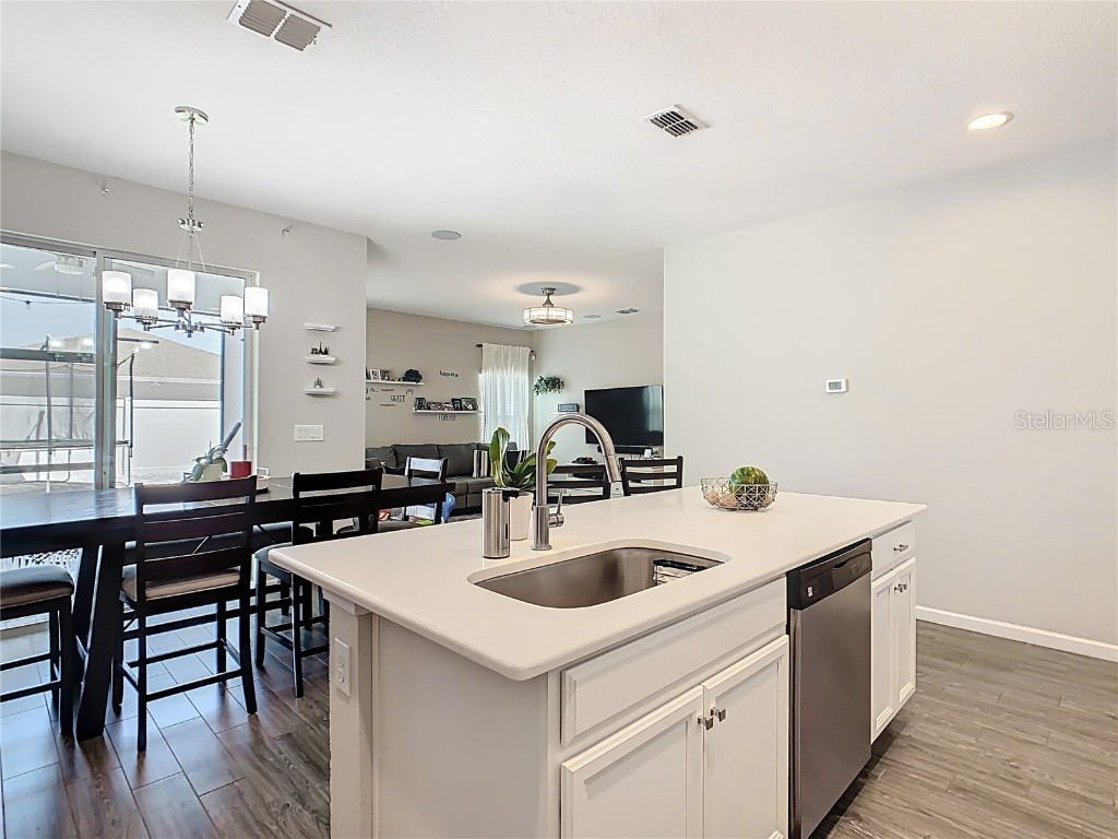 372 Meadow Pointe Drive Haines City FL 33844 S5123203 image8