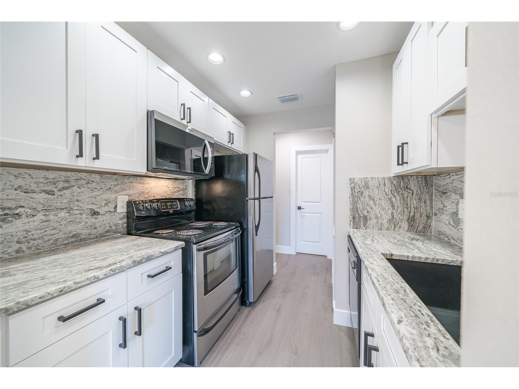 372 Moorings Cove Drive #372 Tarpon Springs FL 34689 TB8505023 image24
