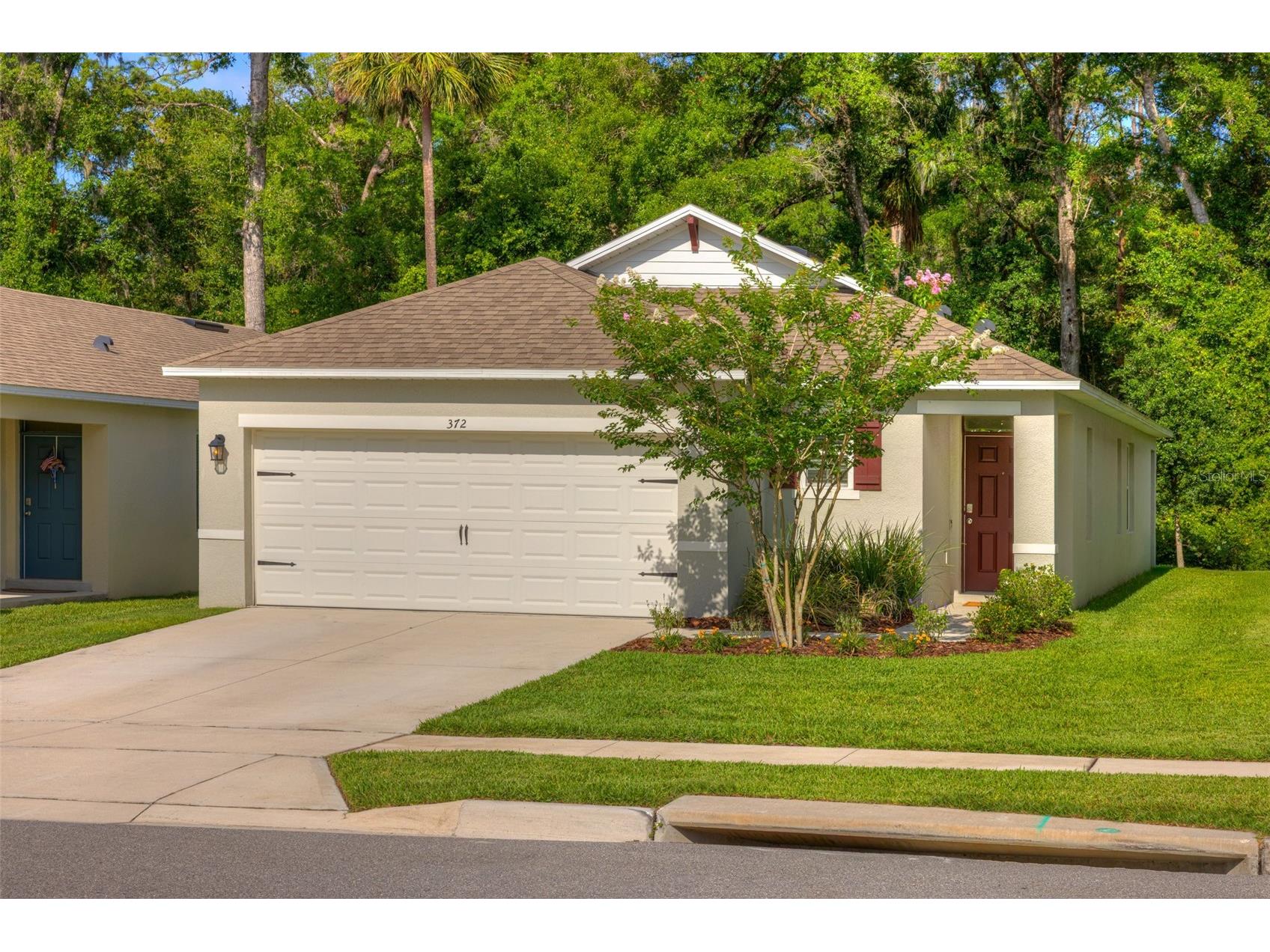 372 Pelham Park Drive Deland FL 32720 V4949185 image1