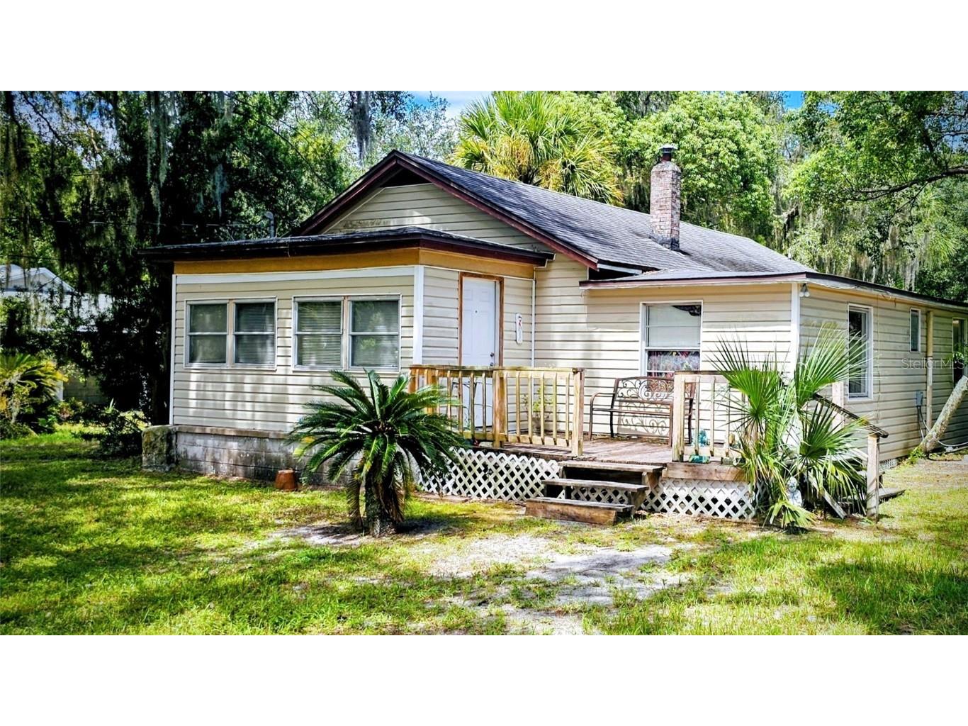 372 W Collins Street Umatilla FL 32784 G5103102 image1