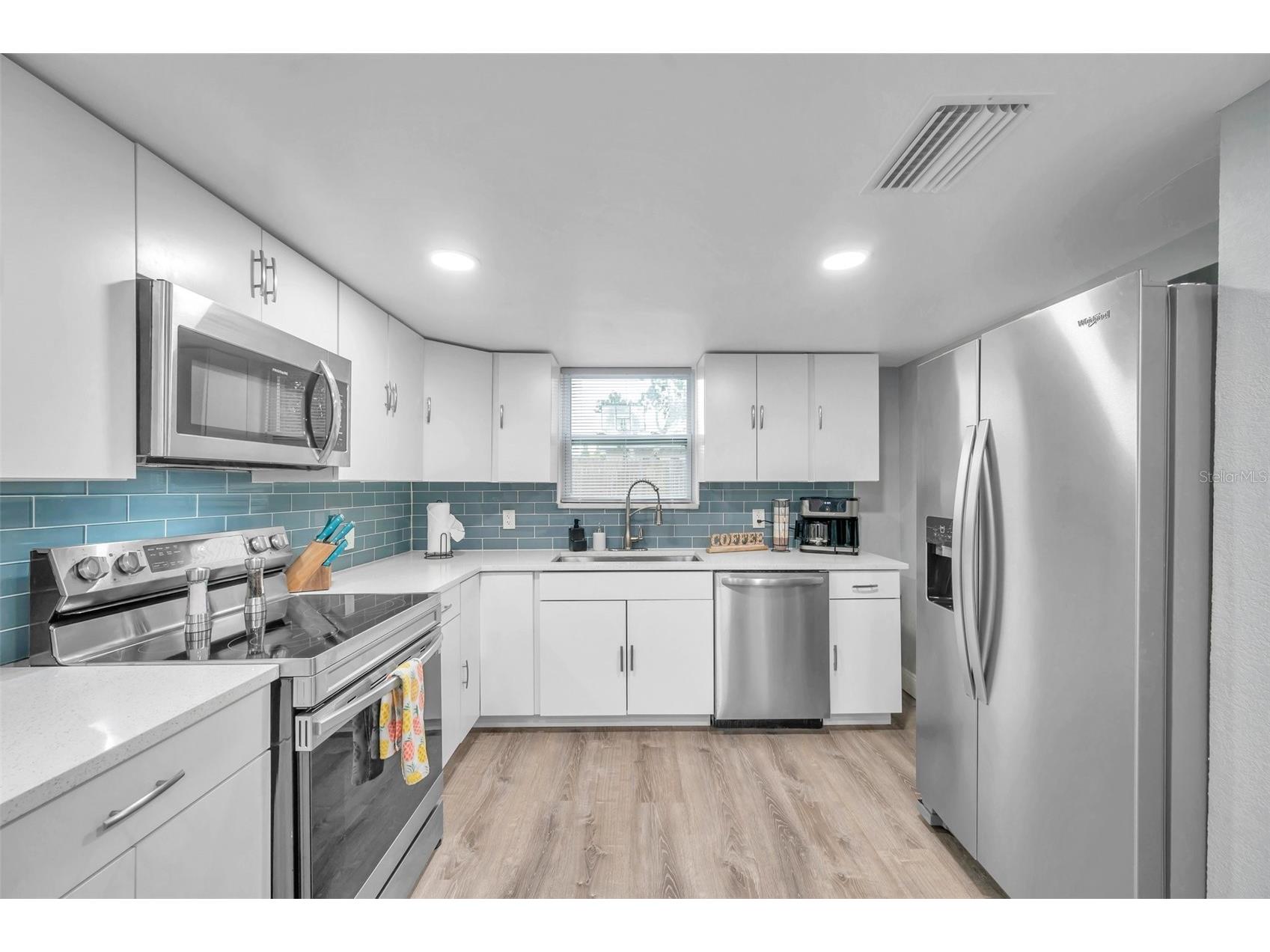 3720 3rd Ave N Saint Petersburg FL 33713 TB8494882 image14