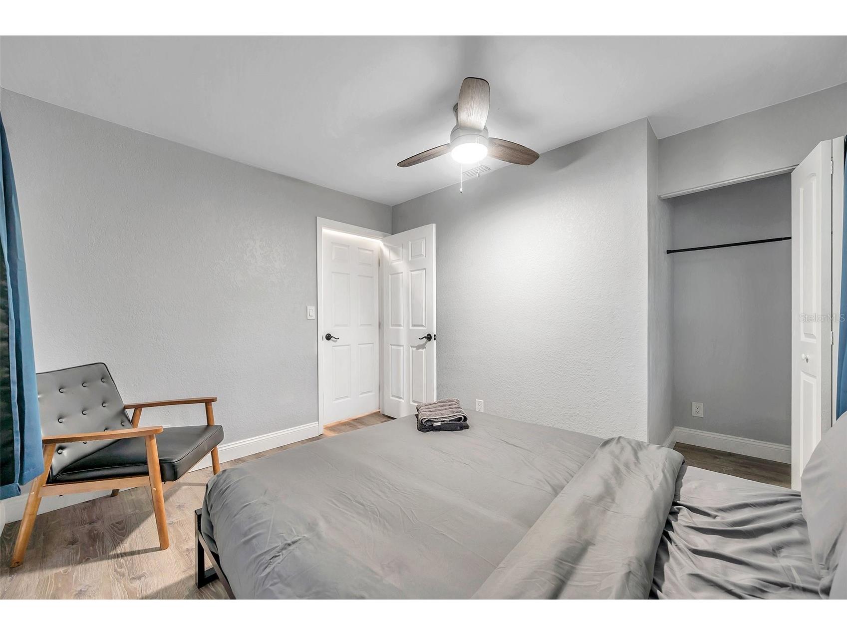 3720 3rd Ave N Saint Petersburg FL 33713 TB8494882 image42