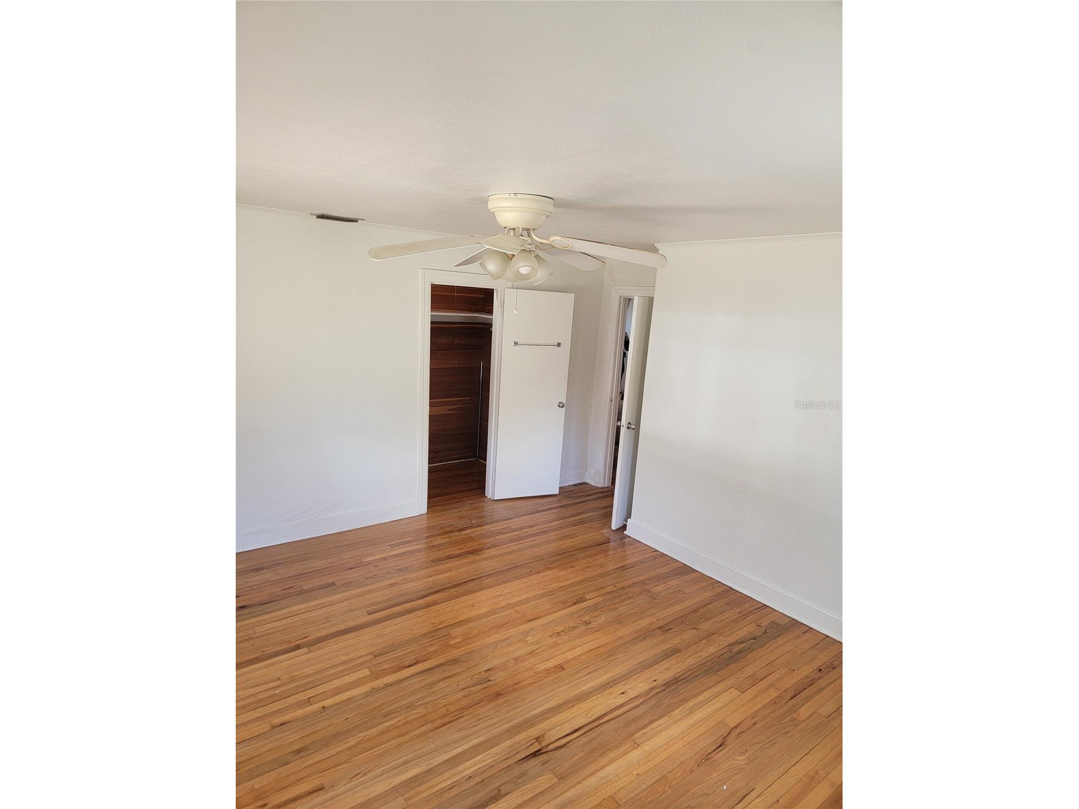 3720 4th Avenue N Saint Petersburg FL 33713 TB8499357 image14