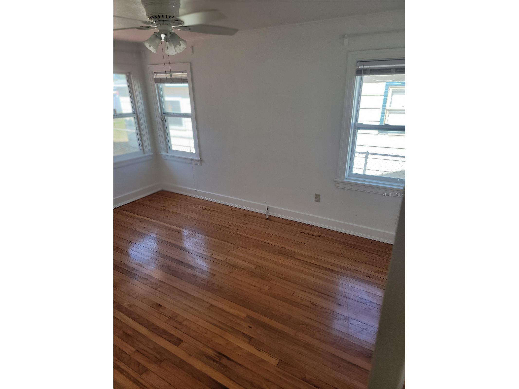 3720 4th Avenue N Saint Petersburg FL 33713 TB8499357 image21