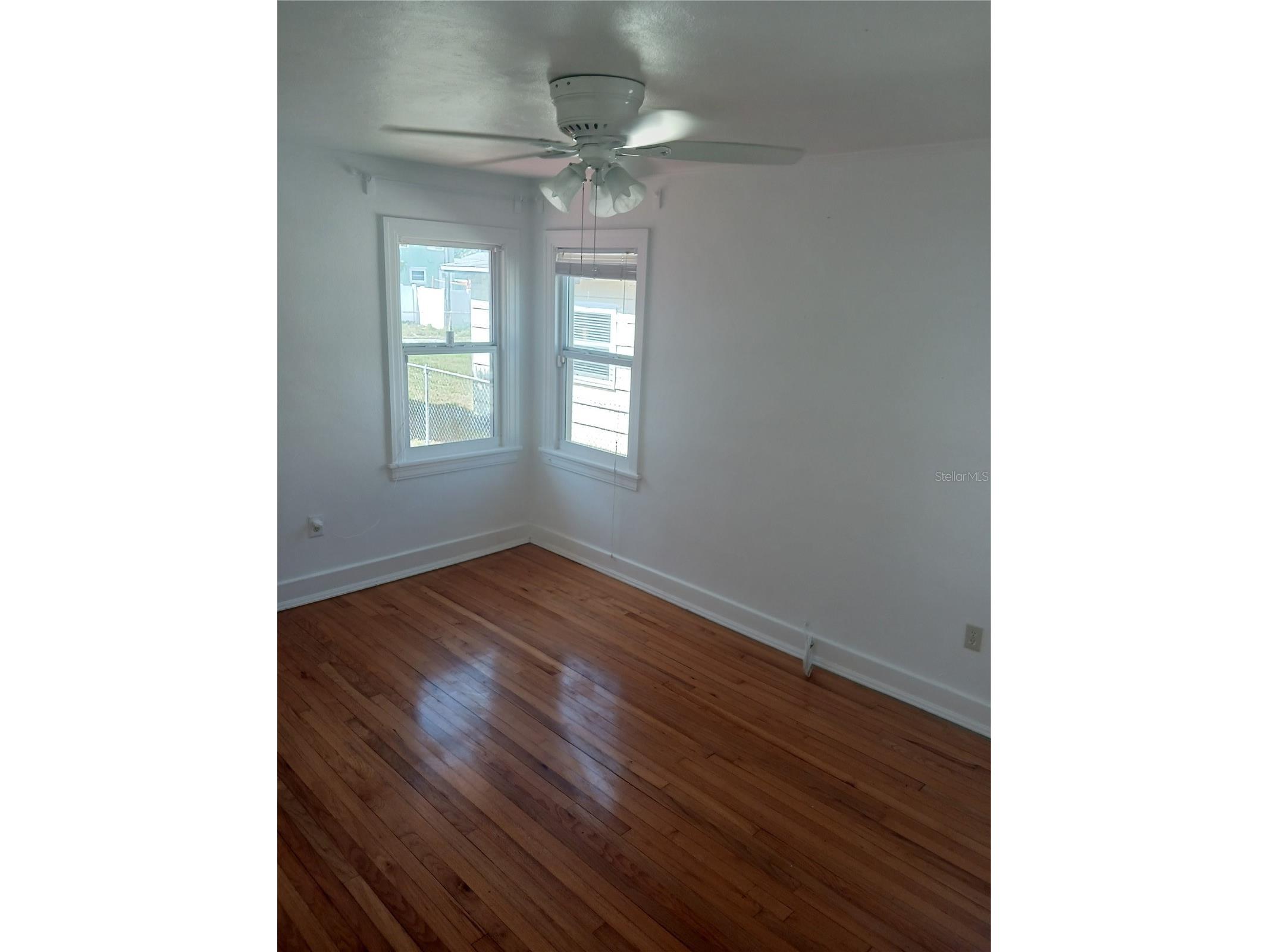3720 4th Avenue N Saint Petersburg FL 33713 TB8499357 image23