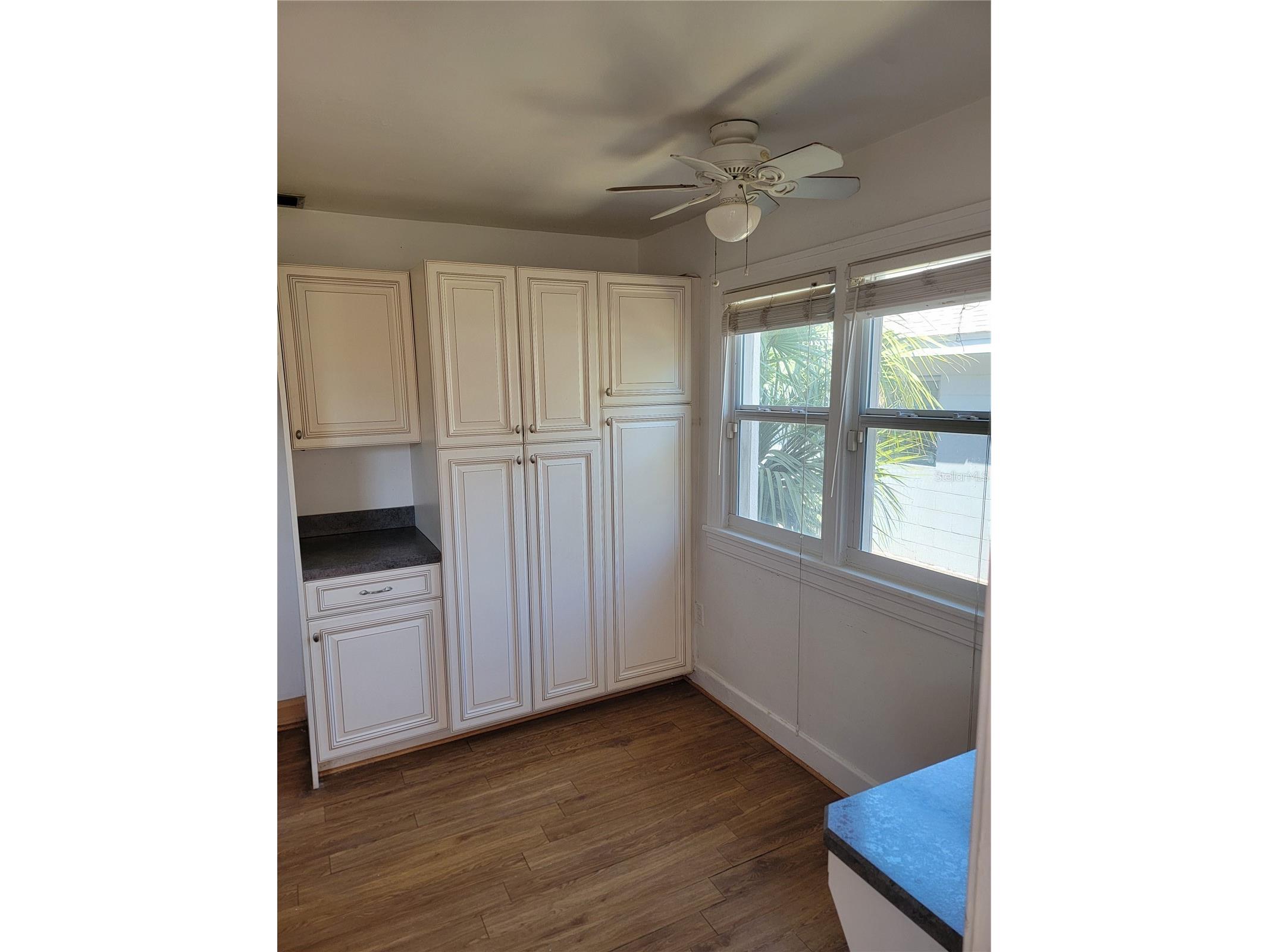 3720 4th Avenue N Saint Petersburg FL 33713 TB8499357 image28