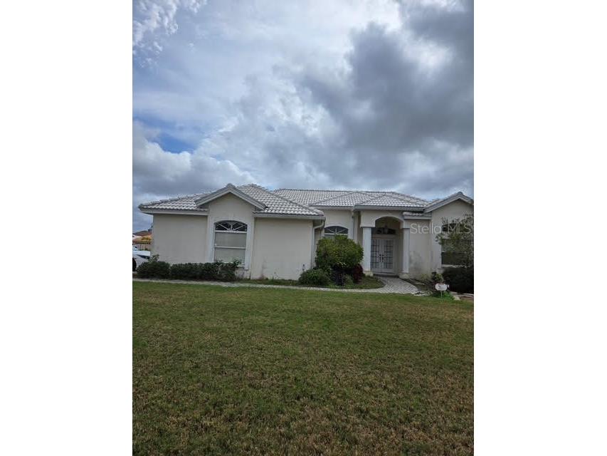 3720 72nd Avenue Circle E Sarasota FL 34243 A4641973 image1