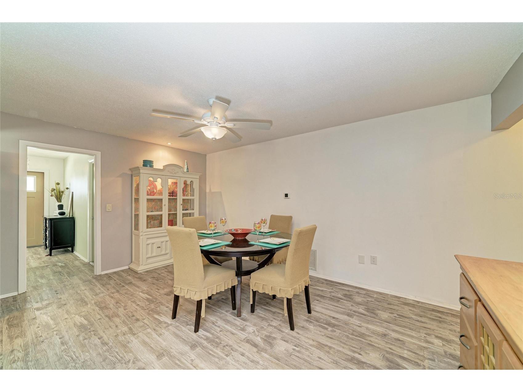 3720 Allenwood Street Sarasota FL 34232 A4689606 image16